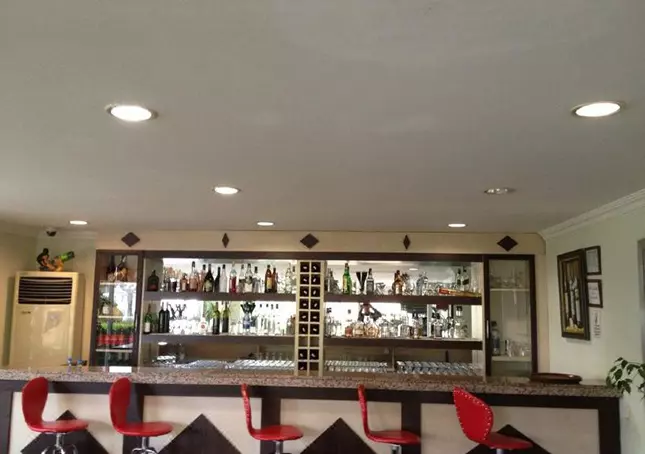 220b0j000000ayqhp16AD_R_800_525_R5_D