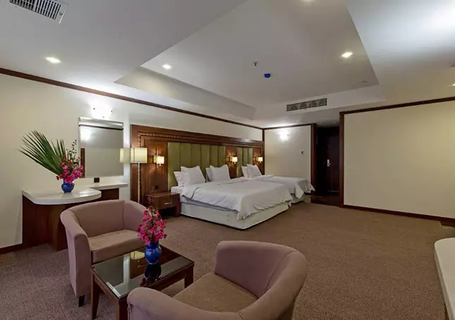 photo_2019-04-07_13-31-21