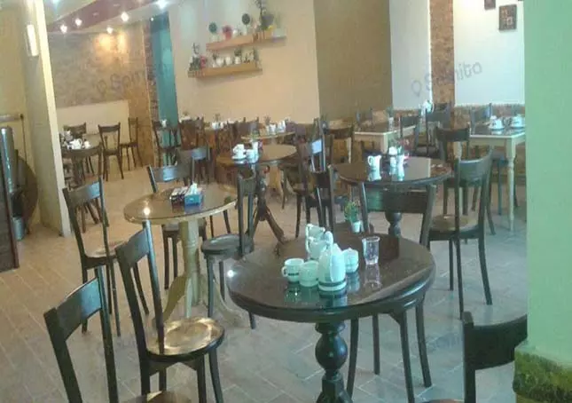 qeshm-nakhle-zarin-hotel-restaurant